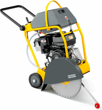 Резчик швов Wacker Neuson MFS-1350CE в прокат в Кирове. У нас лучшая цена за сутки! Возможность взять в аренду с выгодной скидкой до 40% при экспресс доставке 24/7. И помните, ночью стоимость еще дешевле на 30%! #арендапрокат #виброплита #выгодно